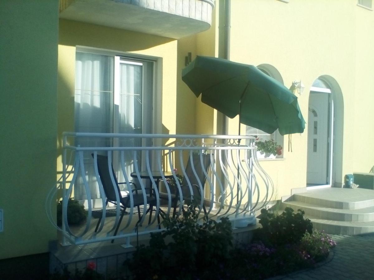 Ana Rooms Krk Town Rum bild